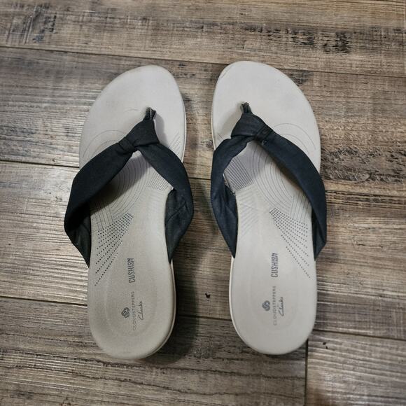 Clarks sandals flip flops size Women's 8.5 Cloud steppers - Picture 1 of 9